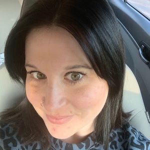 Meet your Posher, Candice